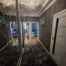 In Baku 80.0 m² apartment is for rent - Image 8