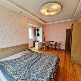 In Baku 80.0 m² apartment is for rent - Image 7