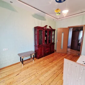 In Baku 80.0 m² apartment is for rent - Image 8