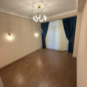 In Baku 151.0 m² apartment is for sale - Image 7