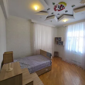 In Baku 167.0 m² apartment is for sale - Image 2