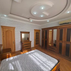 In Baku 167.0 m² apartment is for sale - Image 6