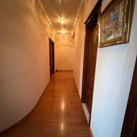 In Baku 107.0 m² apartment is for sale - Image 7