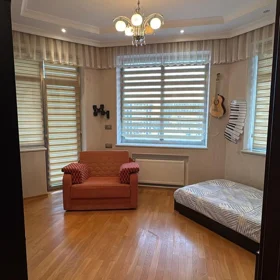 In Baku 121.0 m² apartment is for rent - Image 9