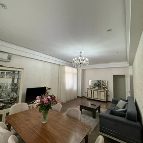 In Baku 87.0 m² apartment is for sale - Image 5