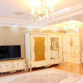 In Xətai rayonu 535.0 m² apartment is for sale - Image 5