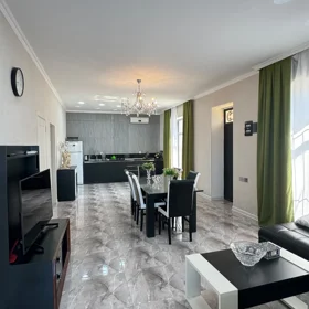 In nan 110.0 m² house with 4.0 rooms is for sale - Image 3