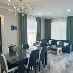 In nan 110.0 m² house with 4.0 rooms is for sale - Image 5