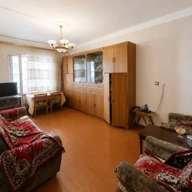 In Baku 65.0 m² apartment is for sale - Image 3