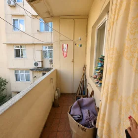 In Baku 65.0 m² apartment is for sale - Image 8