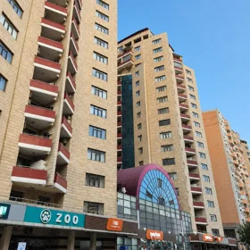 In Baku 70.0 m² apartment is for rent - Image 7