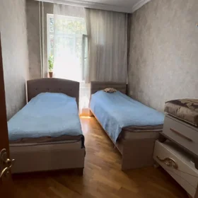 In Baku 80.0 m² apartment is for rent - Image 2