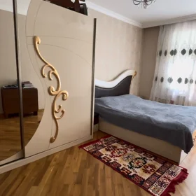 In Baku 80.0 m² apartment is for rent - Image 9