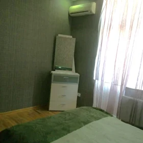 In Baku 125.0 m² apartment is for rent - Image 6