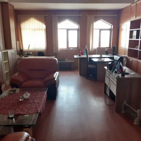 In Xətai rayonu 45.0 m² office is for rent - Image 2