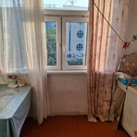 In Baku 50.0 m² apartment is for sale - Image 5
