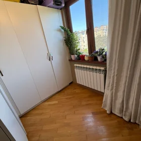 In Baku 70.0 m² apartment is for rent - Image 9