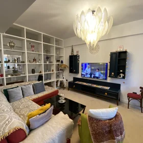 In Baku 100.0 m² apartment is for rent - Image 3