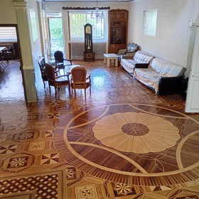 In Baku 700.0 m² house with 12.0 rooms is for sale - Image 3