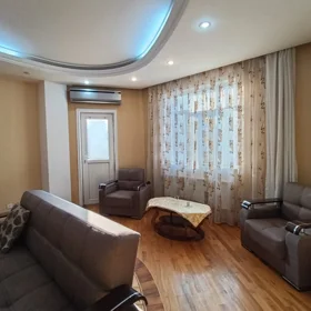 In Baku 132.0 m² apartment is for sale - Image 4
