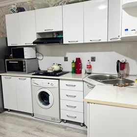 In Baku 68.0 m² apartment is for sale - Image 6
