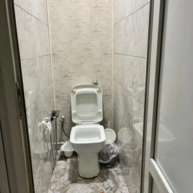 In Baku 68.0 m² apartment is for sale - Image 8