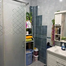 In Baku 115.0 m² apartment is for sale - Image 2