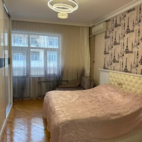 In Baku 115.0 m² apartment is for sale - Image 5