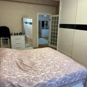 In Baku 115.0 m² apartment is for sale - Image 6