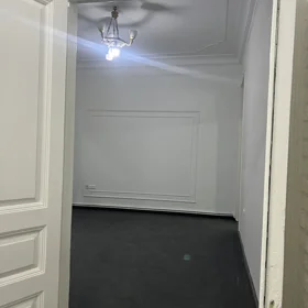 Baku-da 129.0 m2 ofis kirayə verilir - Şəkil 2