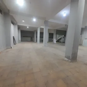 In Baku 360.0 m² commercial is for rent - Image 4