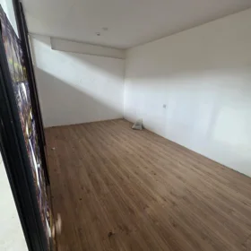 In Baku 1800.0 m² commercial is for rent - Image 5