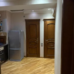 In Baku 100.0 m² apartment is for sale - Image 3