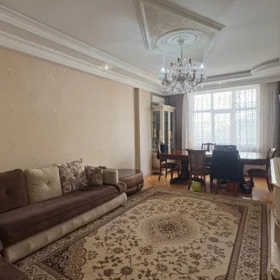 In Səbail rayonu 127.0 m² apartment is for sale - Image 2