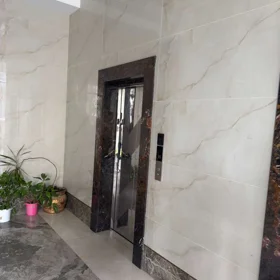 In Baku 92.0 m² apartment is for sale - Image 8