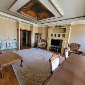 In Baku 92.0 m² apartment is for sale - Image 10