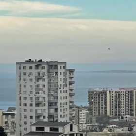 In Baku 186.0 m² apartment is for sale - Image 5