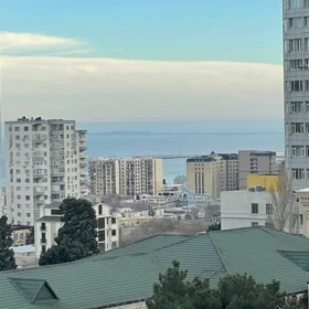 In Baku 186.0 m² apartment is for sale - Image 8