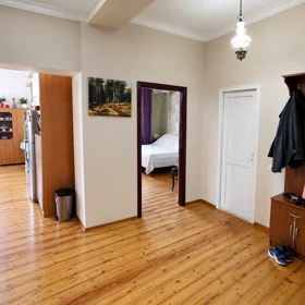 In Baku 132.0 m² apartment is for sale - Image 4