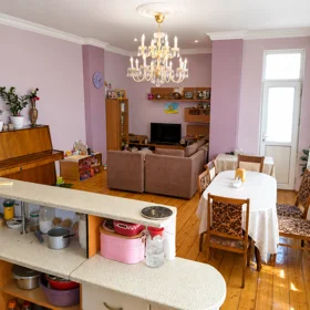 In Baku 132.0 m² apartment is for sale - Image 6