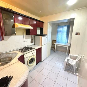 Baku-da 80.0 m2 mənzil kirayə verilir