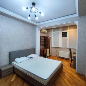 In Baku 78.0 m² apartment is for sale - Image 2