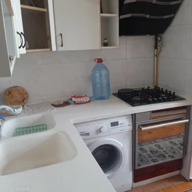 Baku-da 75.0 m2 mənzil kirayə verilir - Şəkil 2