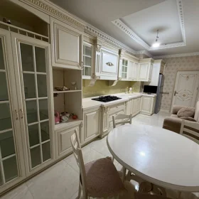 In Baku 72.0 m² apartment is for sale - Image 7