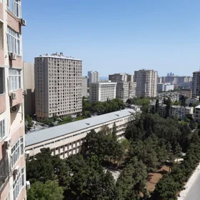 In Baku 110.0 m² apartment is for rent - Image 4