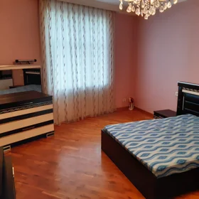 In Baku 110.0 m² apartment is for rent - Image 6