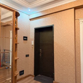 In Khirdalan 90.0 m² apartment is for rent - Image 10