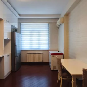 In Baku 127.0 m² apartment is for rent - Image 2