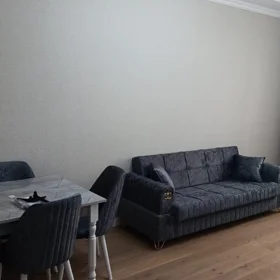 In Baku 90.0 m² apartment is for sale - Image 2