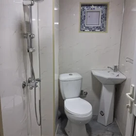 In Baku 45.0 m² house with 2.0 rooms is for sale - Image 6